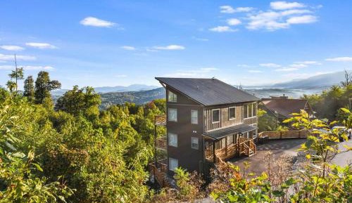 Three-Bedroom Chalet