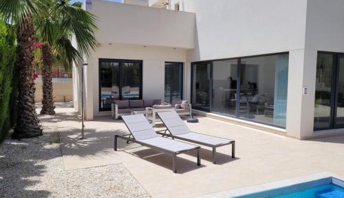 Deluxe Villa