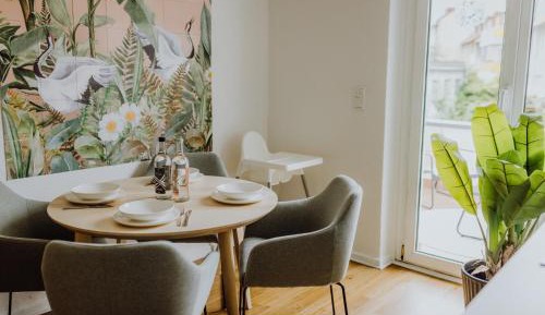 Two-Bedroom Deluxe Apartment with Balcony