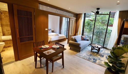 Superior King Room
