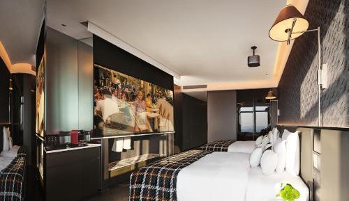  Skyline City View Twin Room