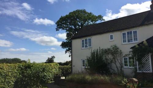 One-Bedroom Cottage