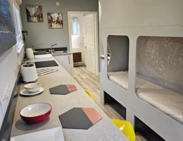 Deluxe Family Suite