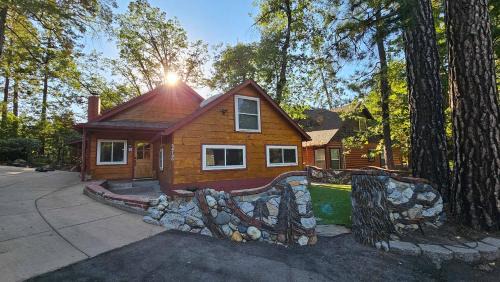 Three-Bedroom Holiday Home 