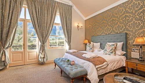 Suite - Lake View