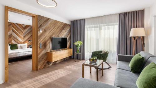 Suite with Balcony