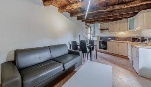 One-Bedroom Holiday Home