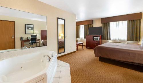 King Suite with Sofa Bed