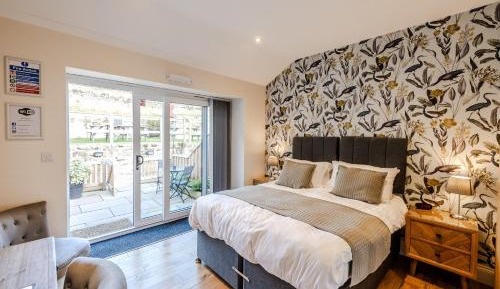 Double or Twin Room with Garden View