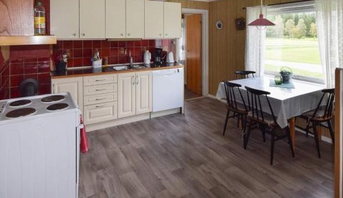 Five-Bedroom Holiday Home