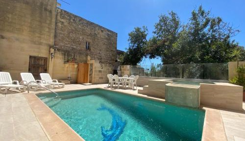 Superior Villa