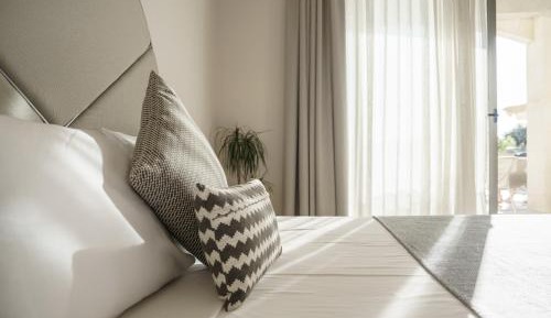 Deluxe Family Suite