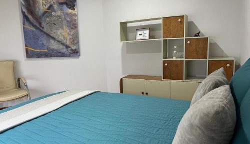 One-Bedroom House