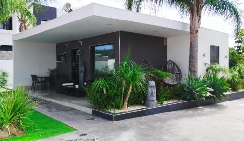 Deluxe Villa