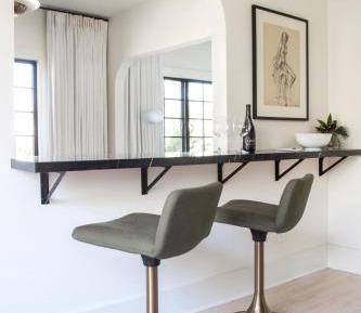 King Studio with Sofa Bed