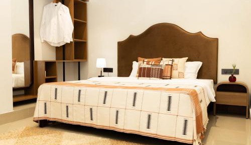 Deluxe One-Bedroom Apartment with City View