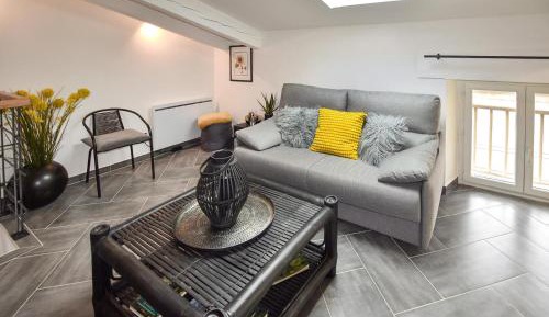 One-Bedroom Holiday Home