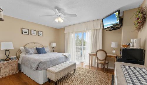 Queen Room with Balcony