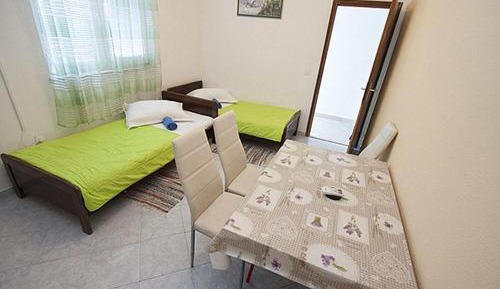 One-Bedroom Apartment - Ground Floor