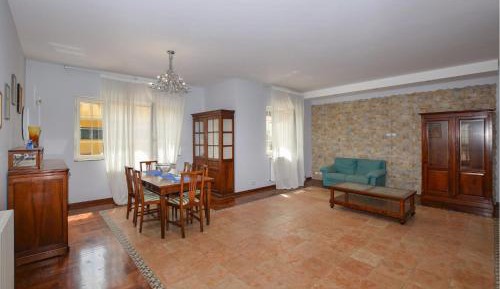 Five-Bedroom Holiday Home