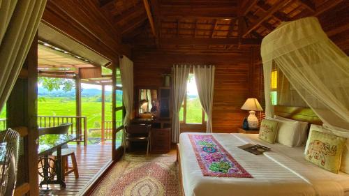 The Sunset Villa