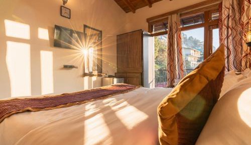 King Room with Balcony