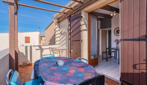 Superior One-Bedroom Apartment