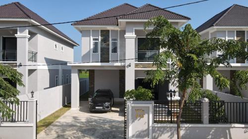 Standard Villa
