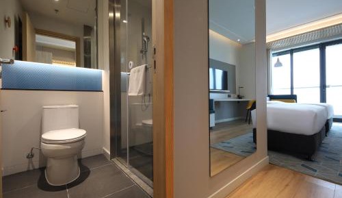 Large Twin Room with Sea View