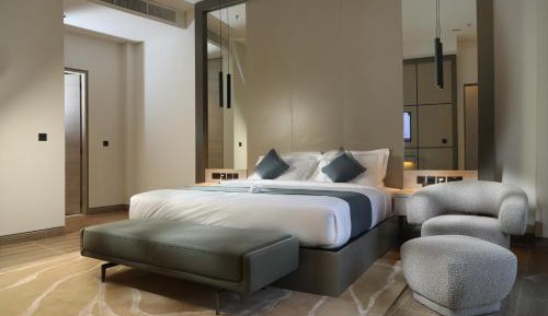 Executive Suite