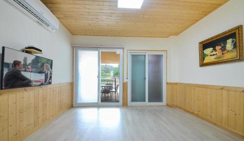 Studio 1