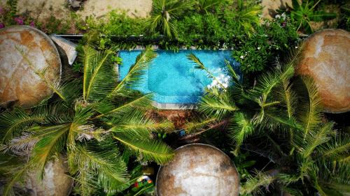 Bungalow with Pool View (2 Adults + 1 Child)