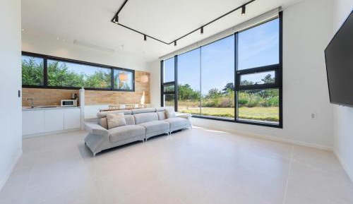 Family Room 2