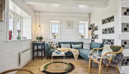 Three-Bedroom Holiday Home 