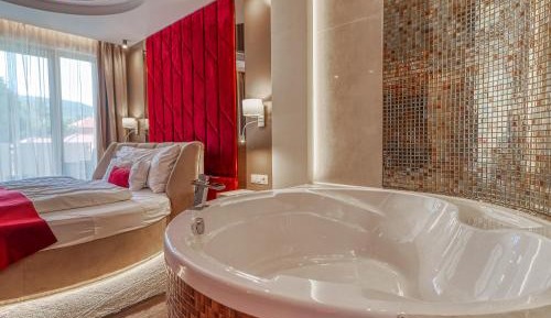 Suite with Sauna