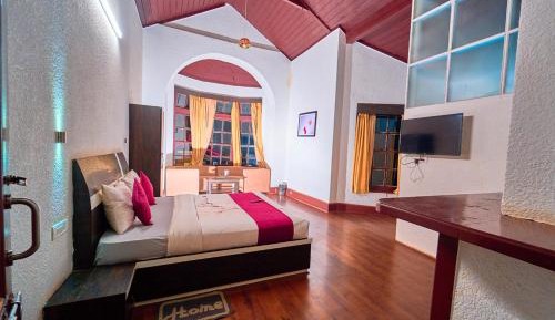 Queen Room
