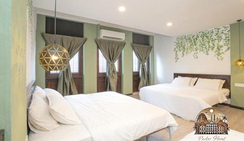 Deluxe Family Suite