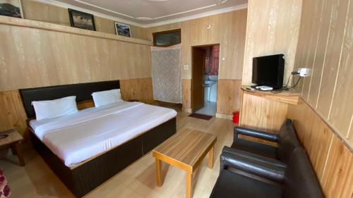Budget Double Room without Balcony