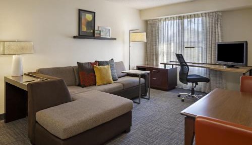 One-Bedroom Suite