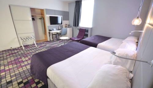 Family Room with Two Queen Beds - Non-Smoking