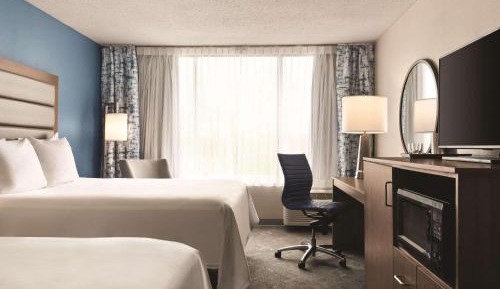 Queen Room with Two Queen Beds - Non-Smoking