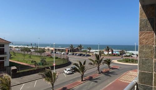 Three-Bedroom Apartment with Ocean View