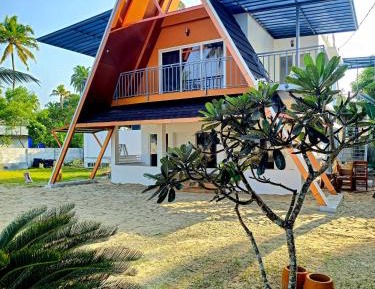 Deluxe Double Room (2 Adults + 1 Child)