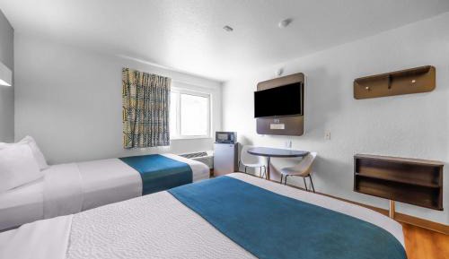 Quadruple Room - Non-Smoking