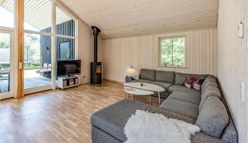 Two-Bedroom Holiday Home