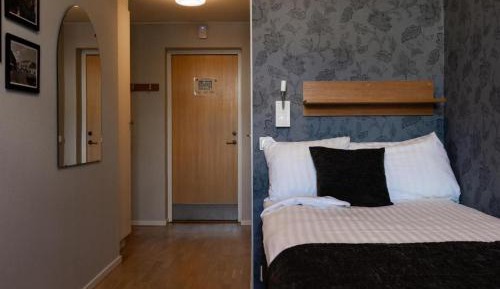 Budget Single Room