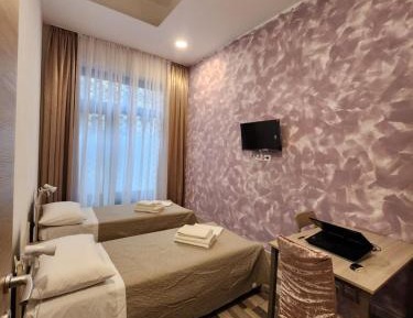 Twin Room with Private Bathroom