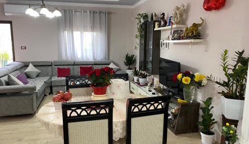 Family Room with Garden View
