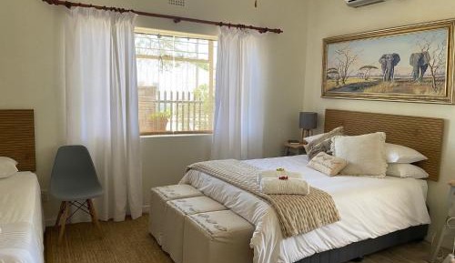 Triple Room with Private Bathroom