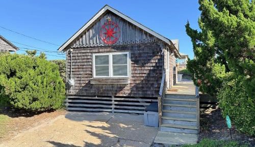 Two-Bedroom Holiday Home